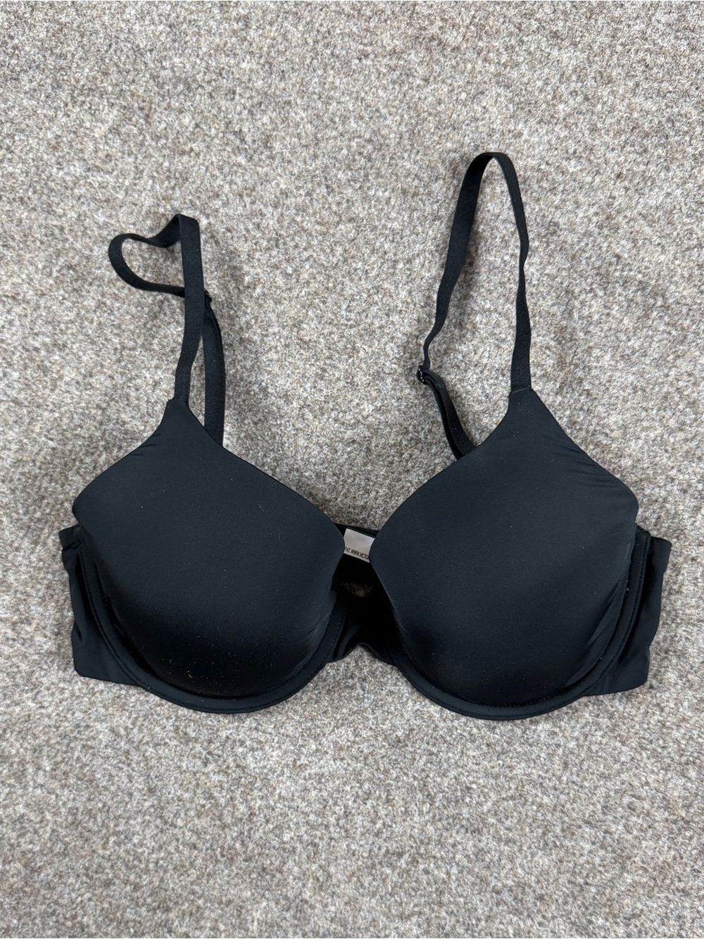 Victoria’s Secret Black Lightly Lined Full Perfect Coverage T-Shirt Bra Size 32D